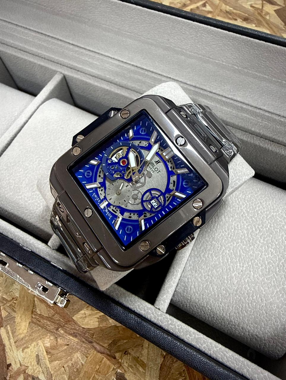 HUBLOT