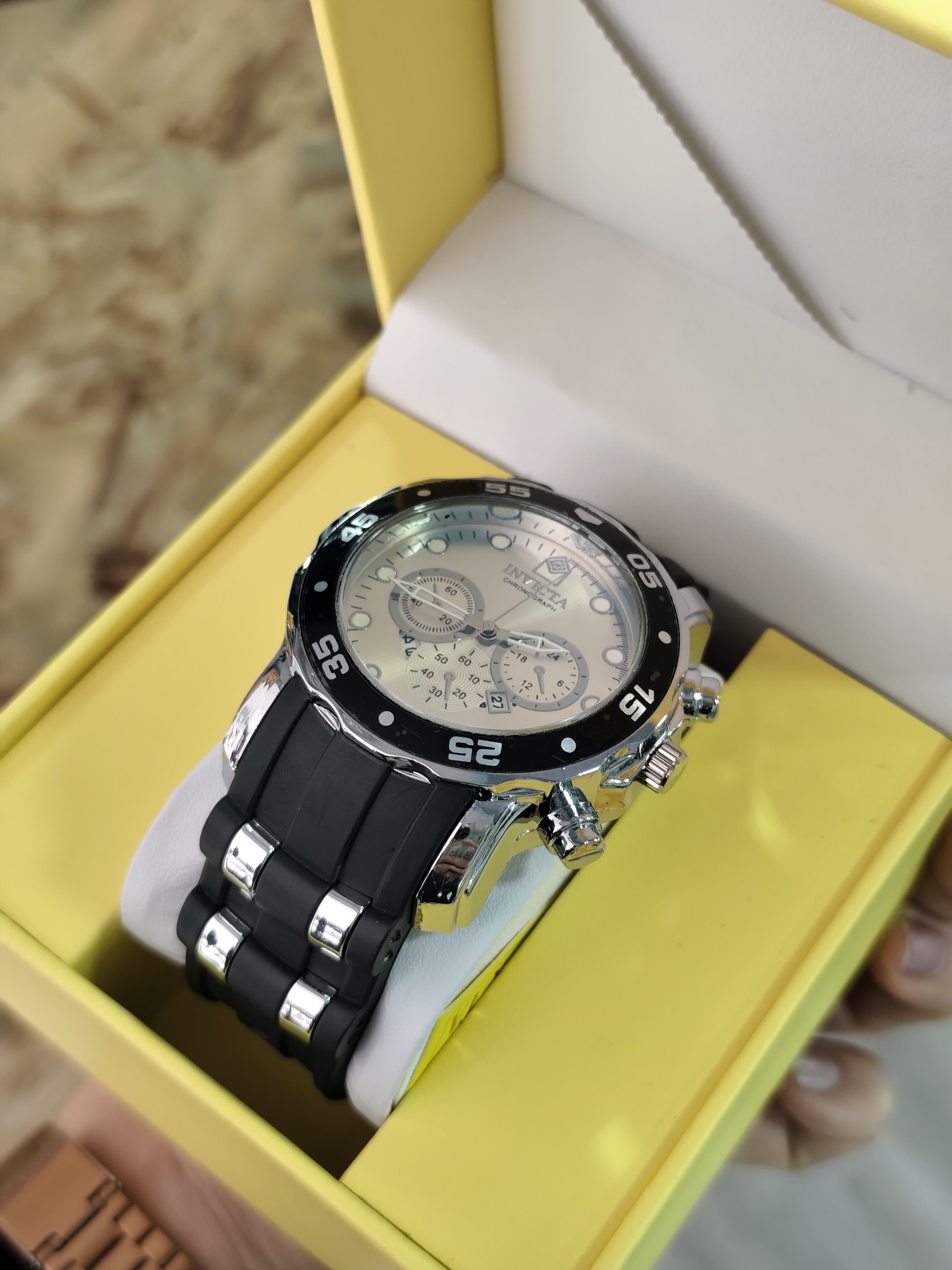 INVICTA