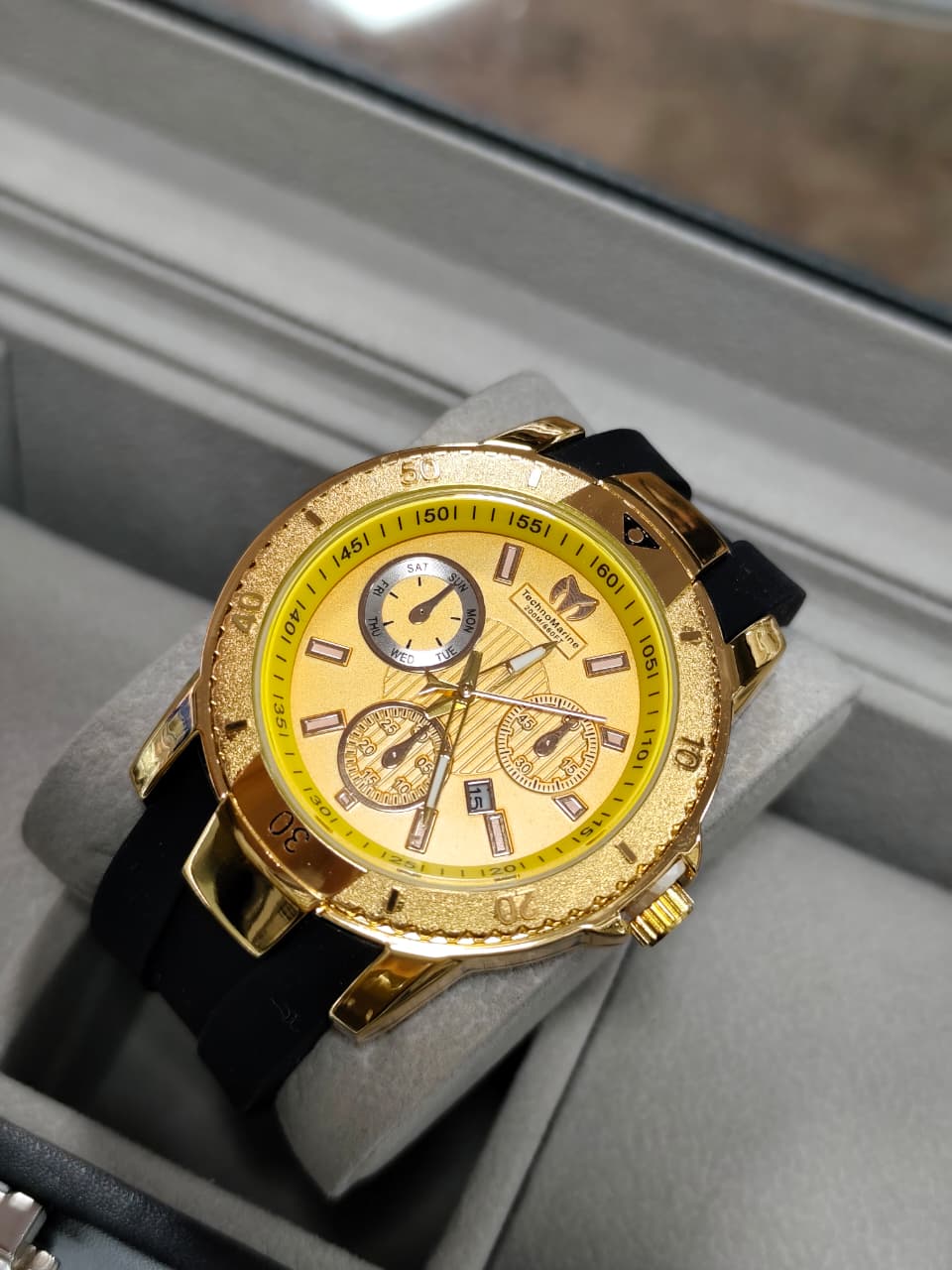 INVICTA