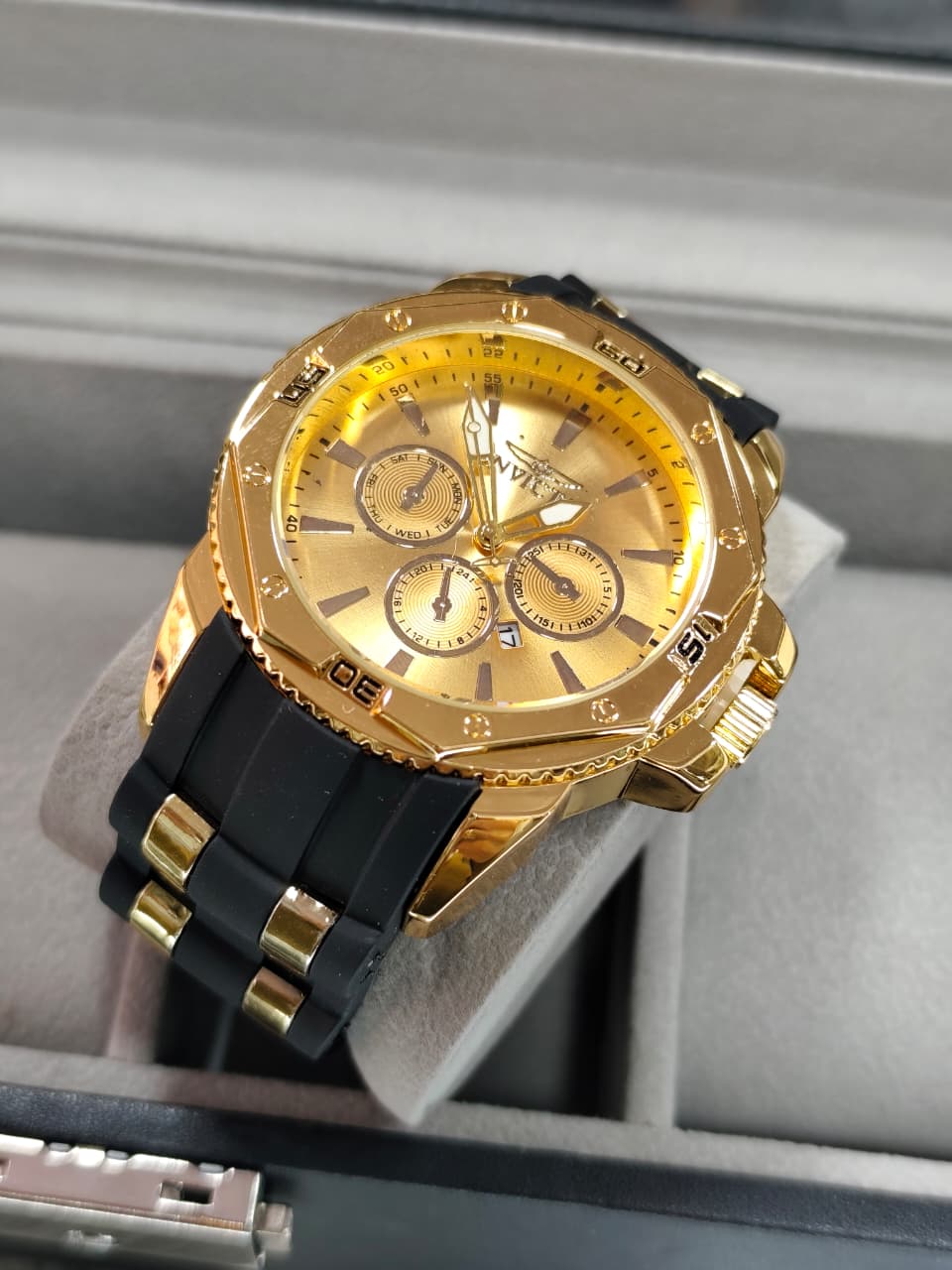 INVICTA