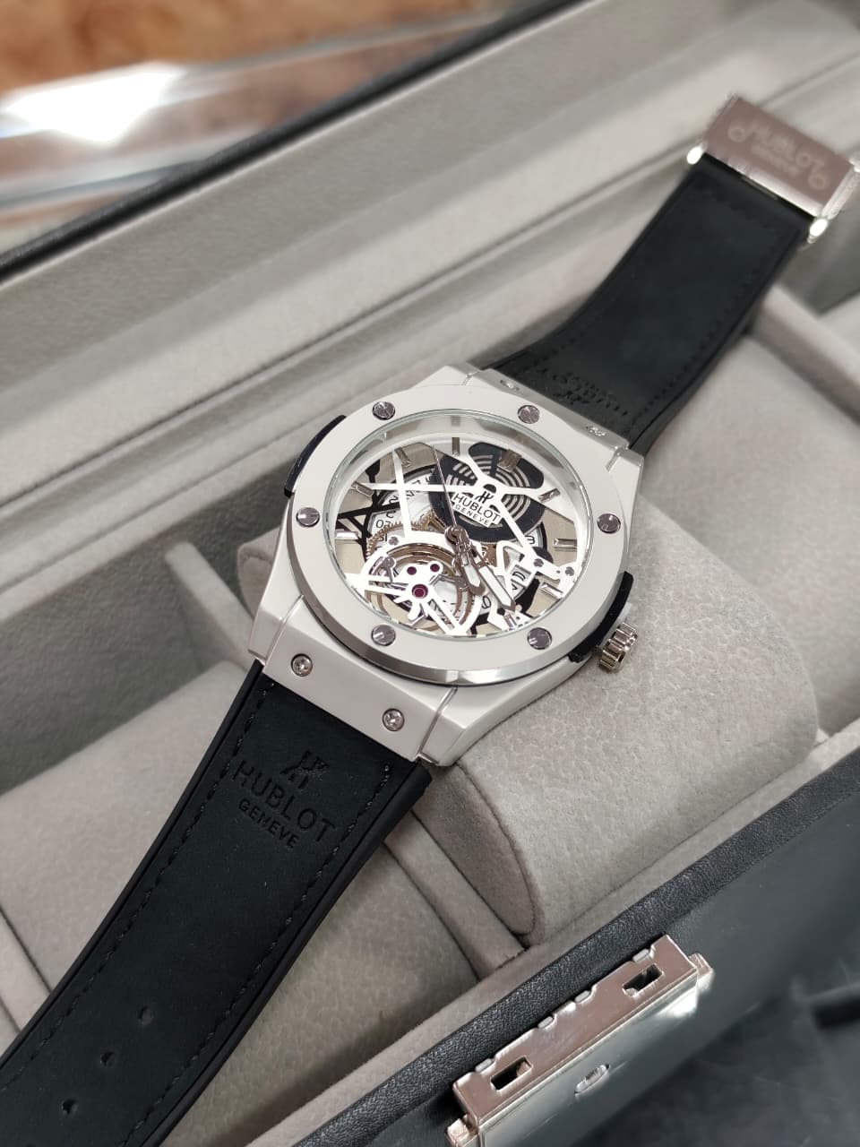 HUBLOT